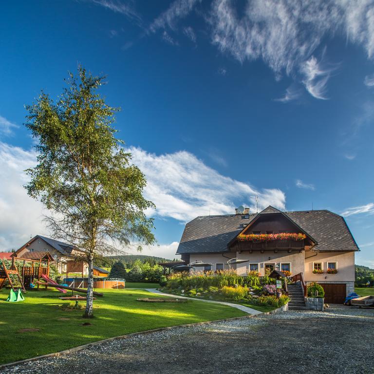 Hotel Penzion pod Šerákem Ostružná Exteriér fotografie